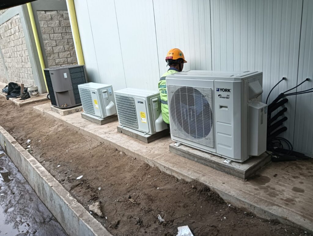 Instalación Comercial Centro Empresarial